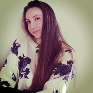 Meet your Posher, Ashley